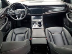 
										2019 Audi Q8 full									