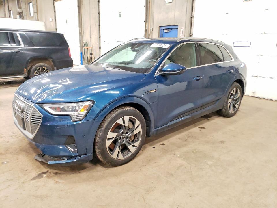 2022 Audi E-tron