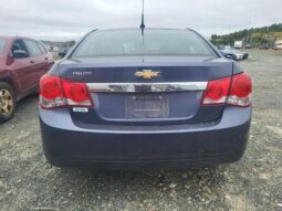 
										2013 Chevrolet Cruze ls full									