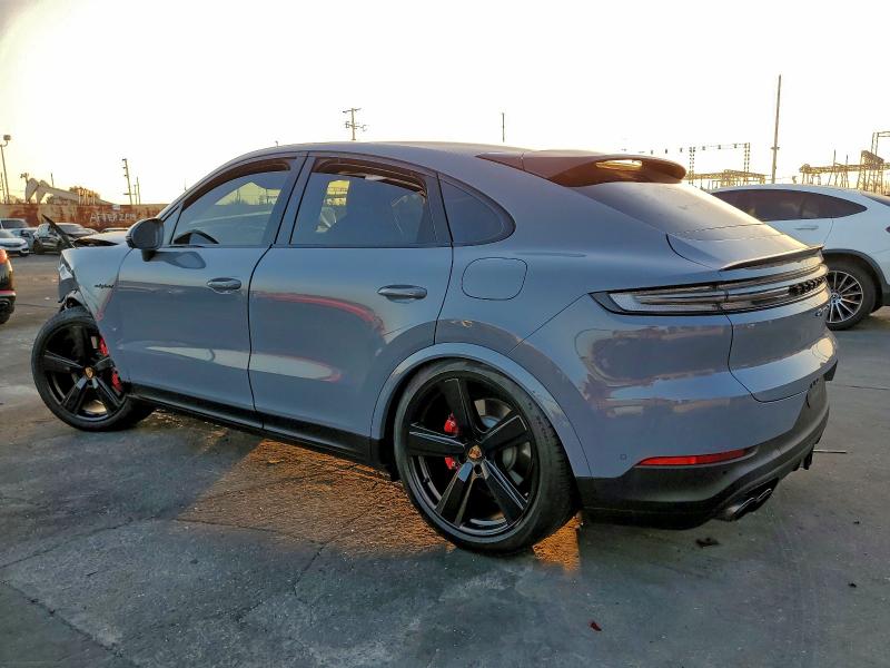 2025 Porsche Cayenne