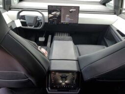 
										2024 Tesla Cybertruck full									