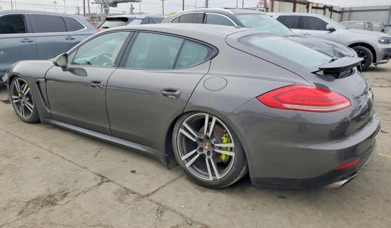 
								2014 Porsche Panamera full									