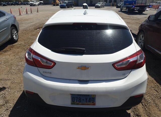 
								2017 Chevrolet Cruze full									