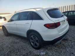 
										2020 Mercedes-benz Glc 300 full									