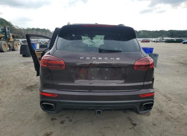 
								2017 Porsche Cayenne full									