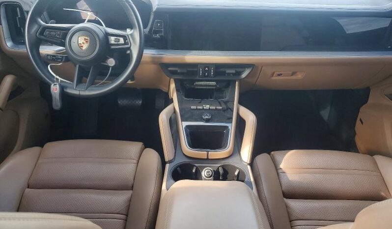 
								2024 Porsche Cayenne full									