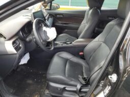 
										2019 Toyota C-hr full									