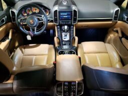 
										2017 Porsche Cayenne full									