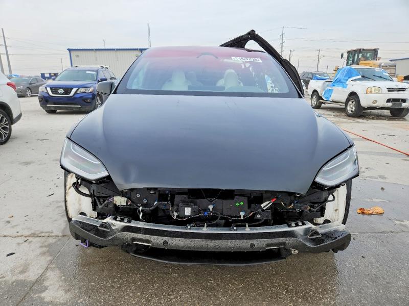 2023 Tesla Model x