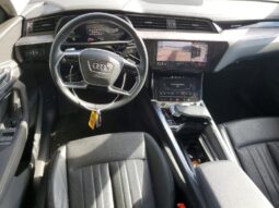 
										2021 Audi E-tron full									