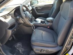 
										2021 Toyota Rav4 full									