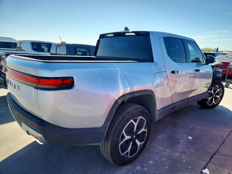 2023 Rivian R1t