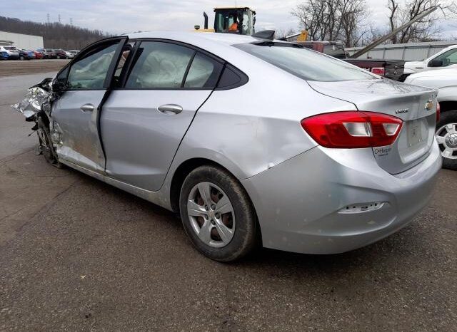 
								2017 Chevrolet Cruze full									