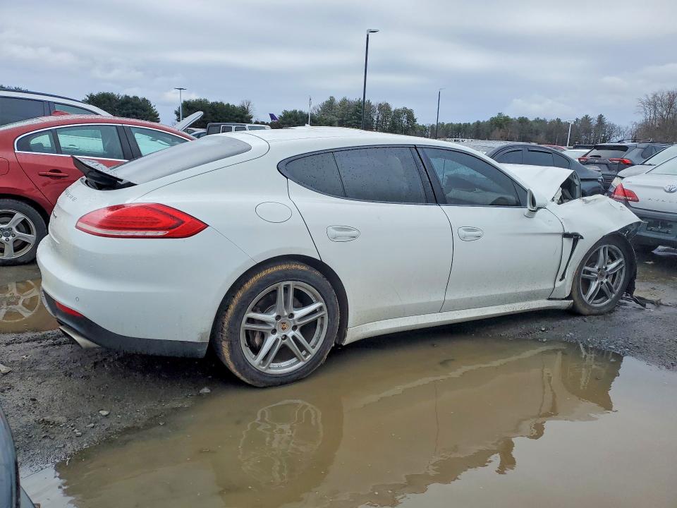2014 Porsche Panamera