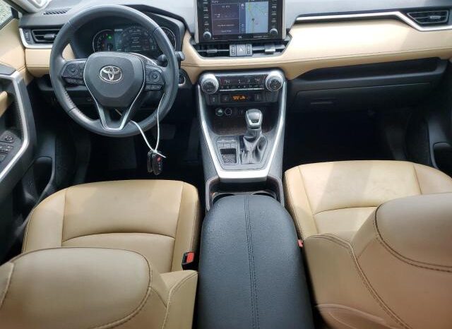 
								2021 Toyota Rav4 full									