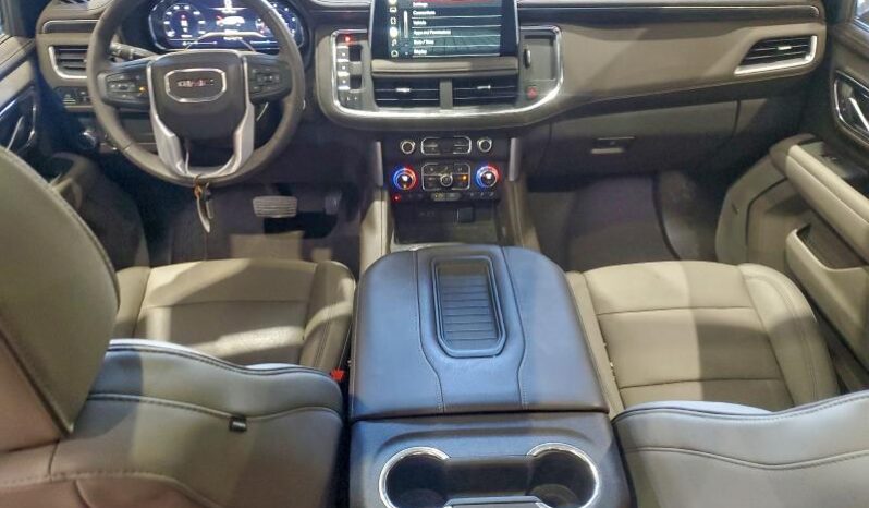 
								2022 Gmc Yukon full									