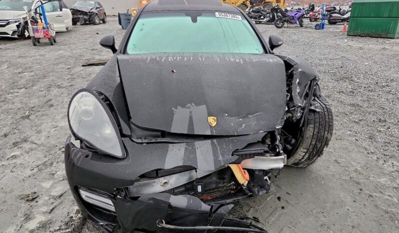 
								2013 Porsche Panamera full									