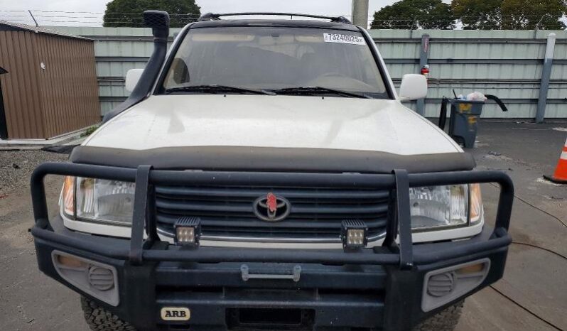
								2000 Toyota Land cruiser full									