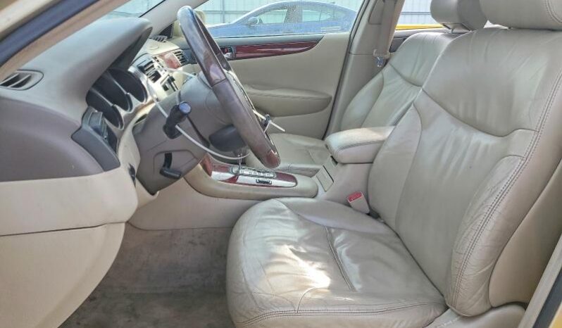
								2002 Lexus Es 300 full									