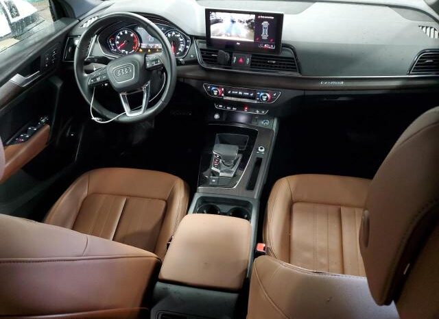 
								2023 Audi Q5 full									