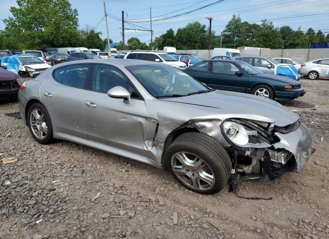 
								2012 Porsche Panamera full									