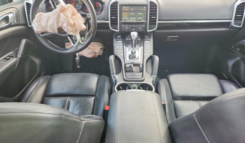 
								2016 Porsche Cayenne full									