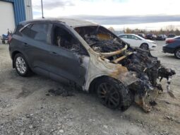 
										2020 Ford Escape se full									