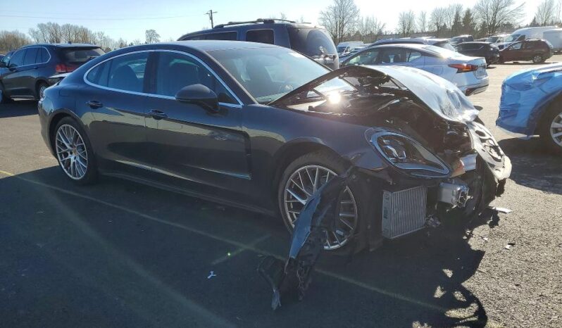 
								2018 Porsche Panamera full									