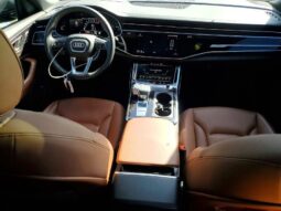 
										2022 Audi Q8 full									