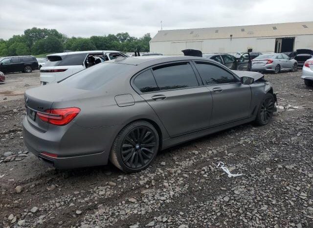 
								2016 BMW 7 series full									
