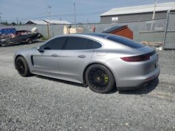 
										2018 Porsche Panamera full									