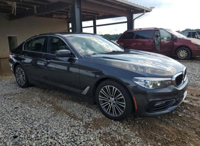 
								2018 BMW 530 xi full									