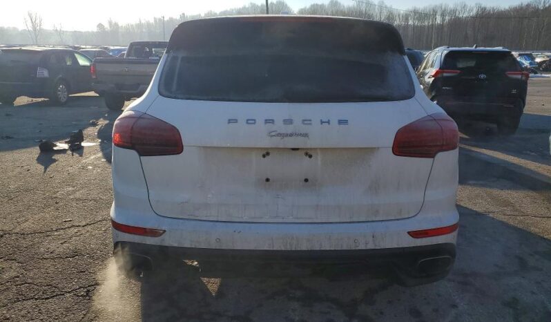 
								2016 Porsche Cayenne full									