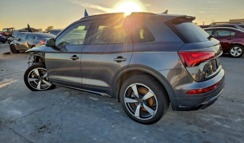 
								2022 Audi Q5 full									