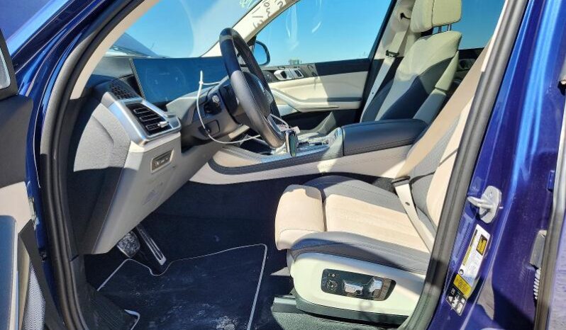 
								2024 BMW X7 full									