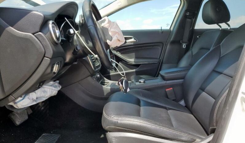 
								2015 Mercedes-benz Gla-class full									