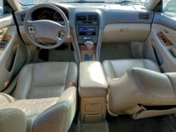 
										1998 Lexus Es 300 full									