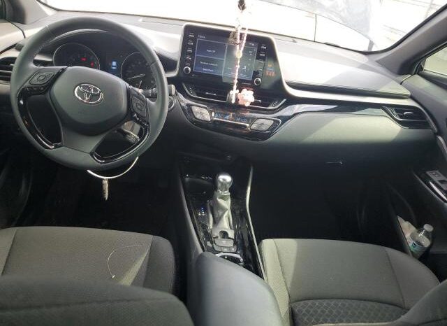 
								2021 Toyota C-hr full									