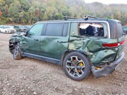 
										2023 Rivian R1s full									