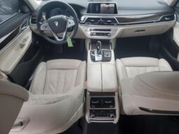 
										2019 BMW 750 xi full									
