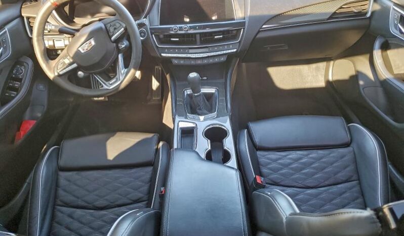 
								2022 Cadillac Ct5 full									