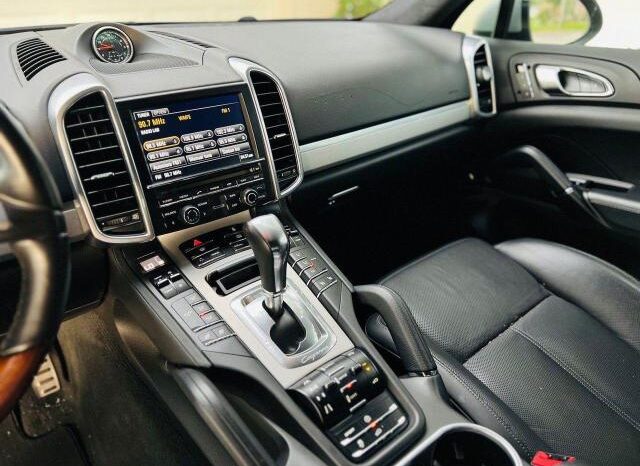 
								2013 Porsche Cayenne full									