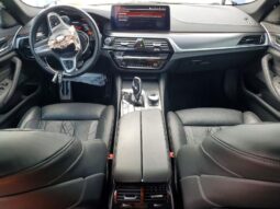 
										2023 BMW M5 full									