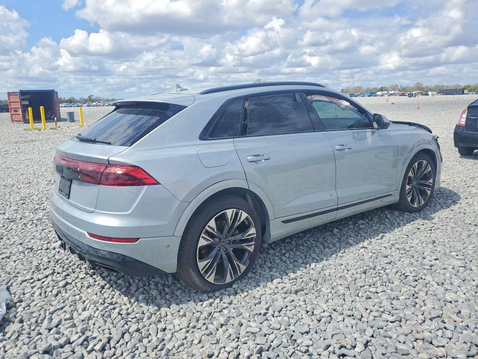 2024 Audi Q8