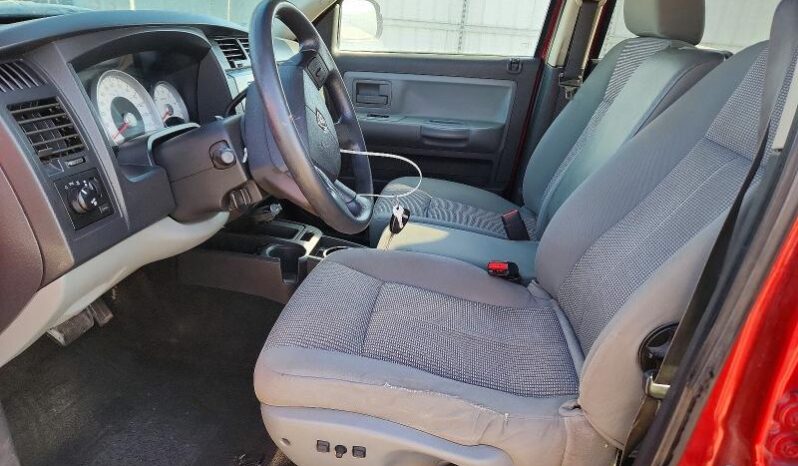 
								2008 Dodge Dakota full									