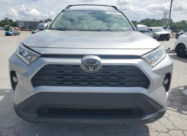 
								2019 Toyota Rav4 full									