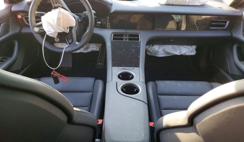 
								2025 Porsche Taycan full									