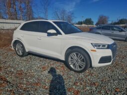 
										2018 Audi Q5 full									