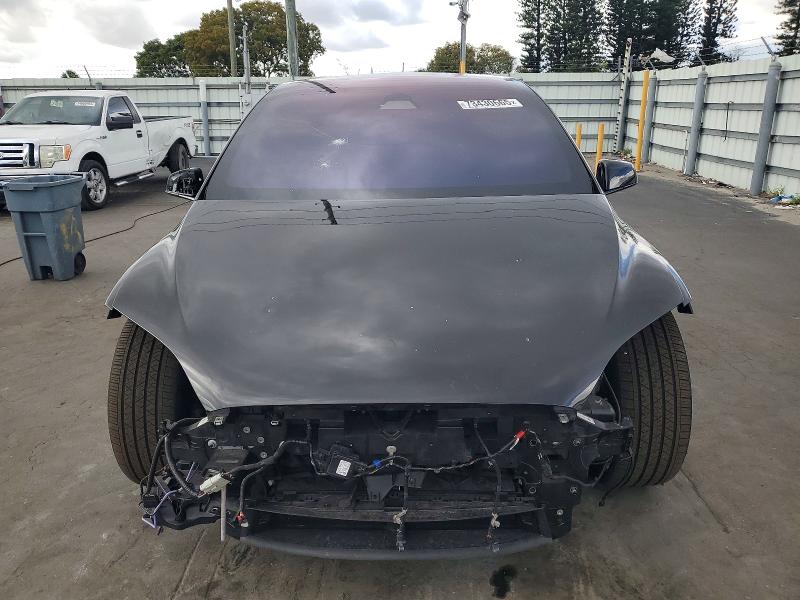 2024 Tesla Model x