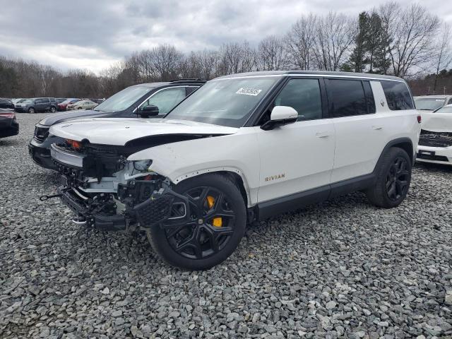 2023 Rivian R1s
